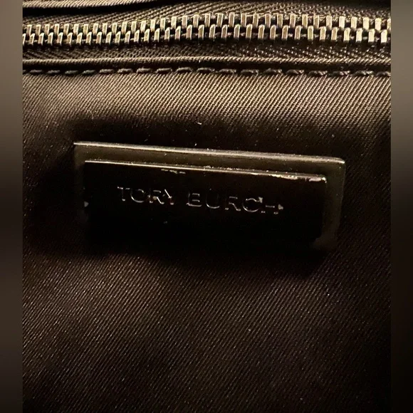 Tory Burch Fleming Matte Convertible Shoulder Bag - Picture 13 of 13